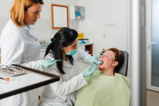 Best Dentist for Dental Trauma  in Herricks, NY